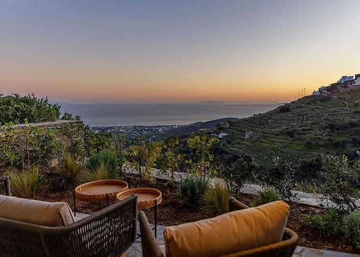 Erato In Triantaros Tinos Villa *